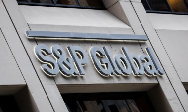 “S&P” Rusiya şirkətlərinin reytinqlərini ləğv edir