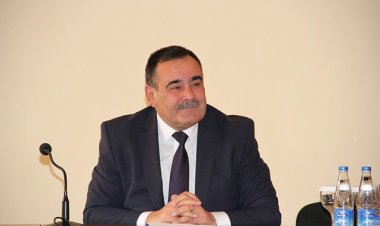 Prezident rektoru işdən azad etdi