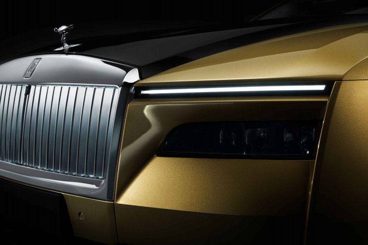 Rolls-Royce brendin ilk elektrikli modeli