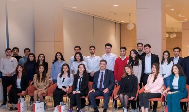 “PAŞA Bank”da “Yay Təcrübə Proqramı” başa çatıb