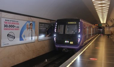 Bakı metrosunda sərnişin vəfat edib