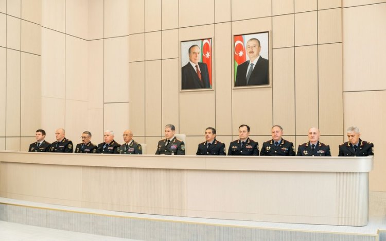 Vilayət Eyvazov kollegiya iclası keçirib