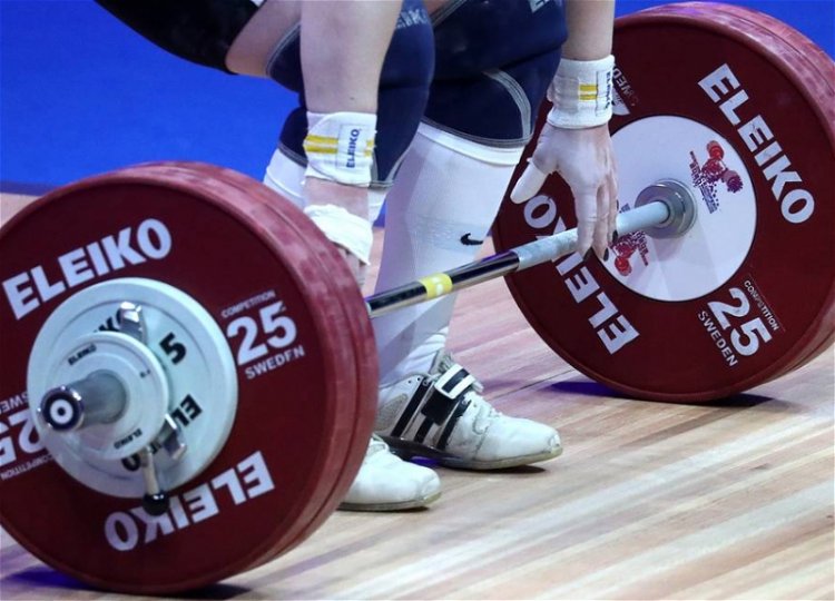Ağırlıqqaldırma millimiz İrəvanda keçirilən Avropa çempionatından imtina edərək vətənə qayıdır