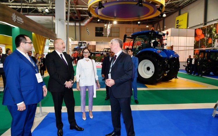 Azərbaycan Prezidenti və xanımı XVI “Caspian Agro” və XXVIII “İnterFood Azerbaijan” sərgiləri ilə tanış olublar