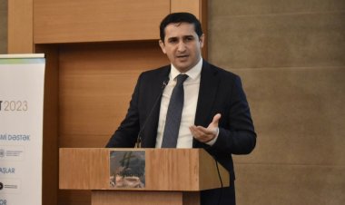 Nazir müavini: "Son 2 il ərzində 890 min ev təsərrüfatı genişzolaqlı internetlə təmin edilib"