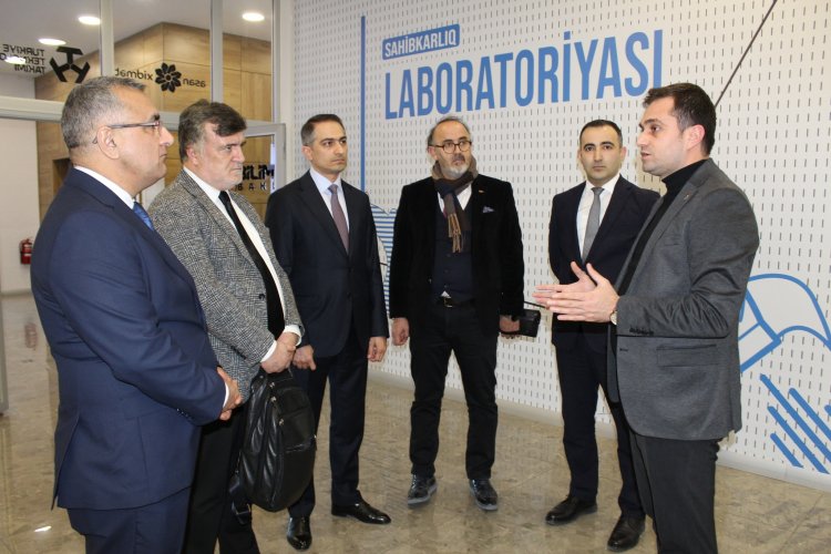 Türkiyədən olan Mediatorlar ASAN Xidmət Mərkəzini ziyarət edib