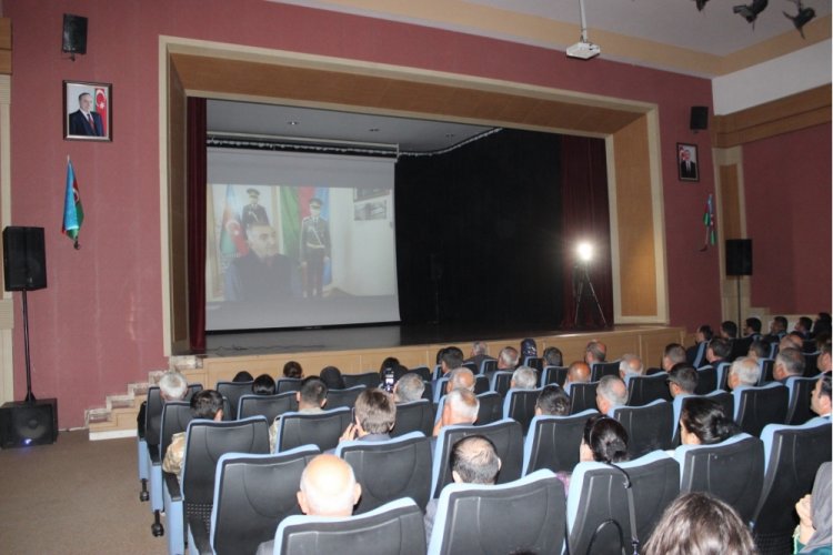 “Şəhidlər unudulanda ölürlər” sənədli filmi nümayiş olunub