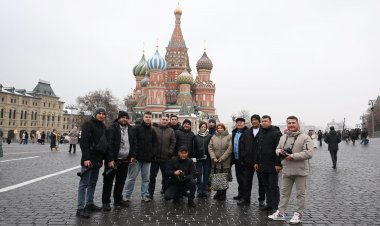Gilavar Foto Klubunun üzvləri Moskvada