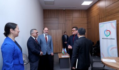 Qazaxıstanın Mediatorlar Assosiasiyası “Bakı KOB evi”ndə olub