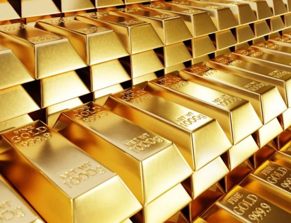 Qızılın 1 unsiyasının qiyməti 5 500 dolları keçə bilər