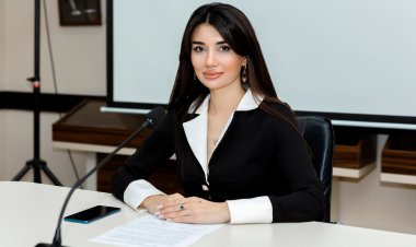 Əməkdaş inkişaf etməkdə maraqlıdırsa, az maaşla da olsa, öz sahəsi üzrə çalışmalıdır